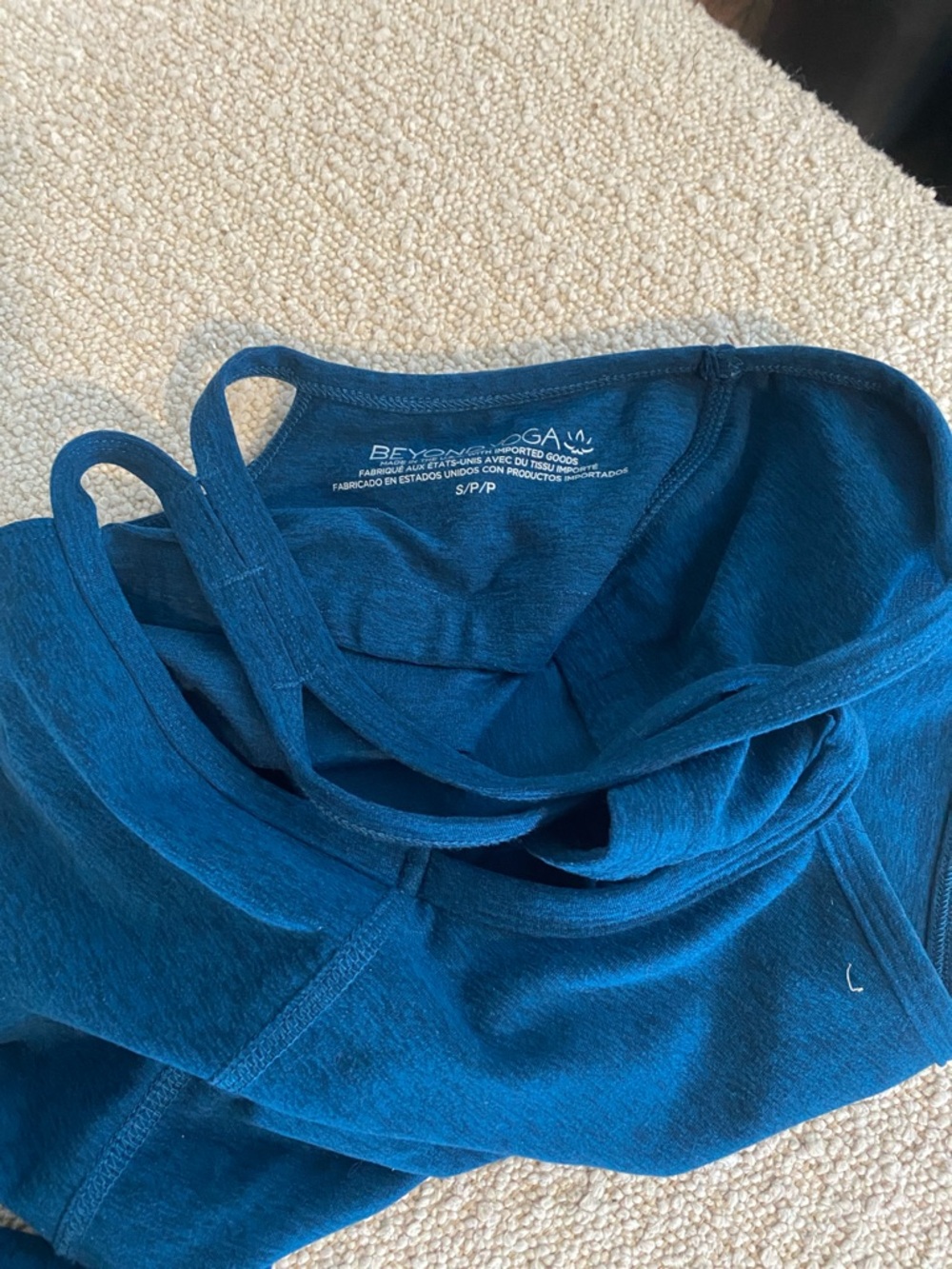Beyond Yoga set - leggings & bra. Like new condition - Picture 6 of 6